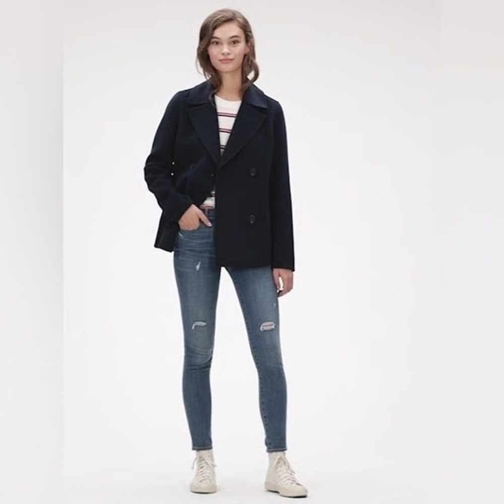 NEW GAP Navy Wool Blend Peacoat Women’s M Double Breasted‎ Quiet Luxury Classic